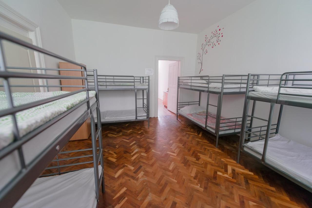 Budapest Party Hostel At Udvarom Room photo